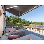 Ventitre, Privatpool,meersicht, Nahe Porec- Neu Villa Mugeba