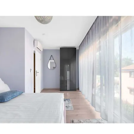 빌라 Ventitre, Privatpool,meersicht, Nahe Porec- Neu *